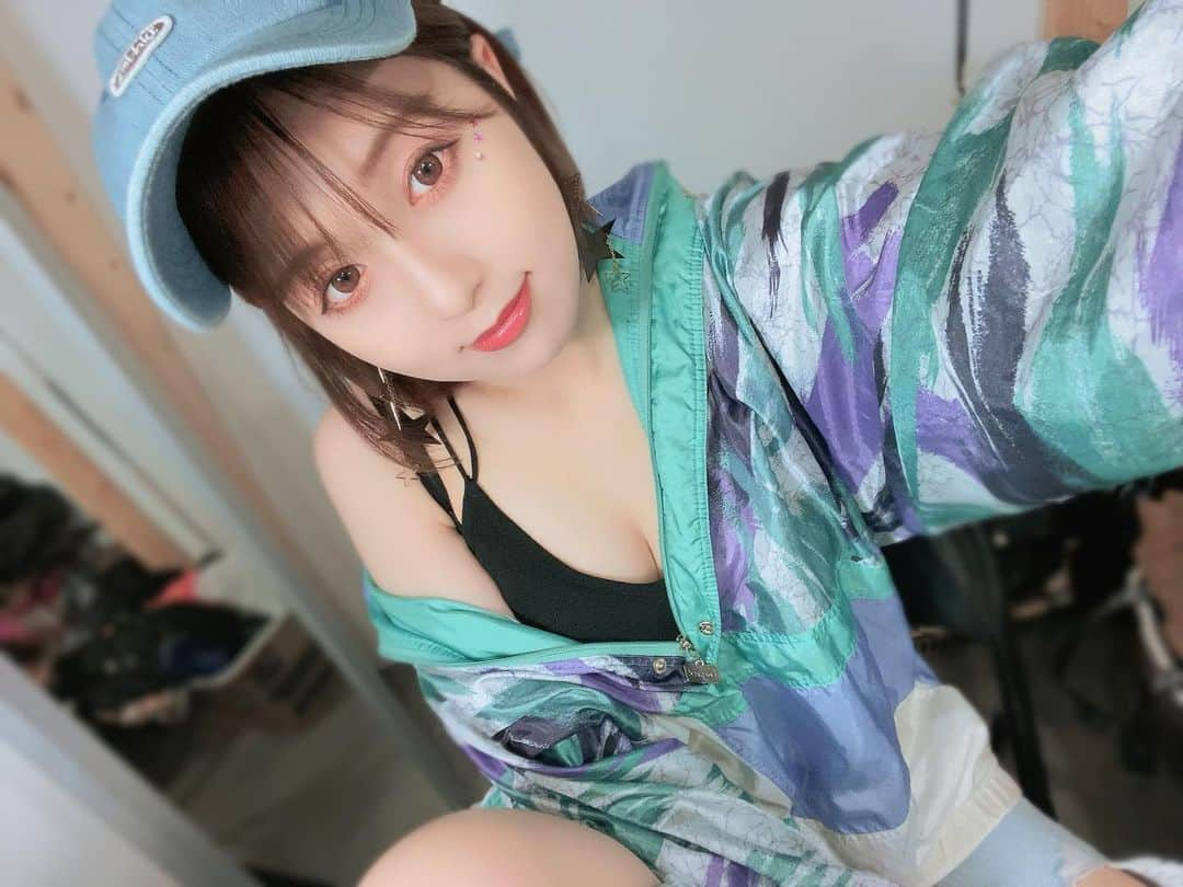 横田りかのインスタグラム：「⁡ お久しぶりです！ Still撮影会でした！！ また写真載せていきます🙋🏻‍♀️ ⁡ ⁡ #photo #shooting #rq #ゲーマー #ゲーム女子 #プロセカ #셀카 #コスプレ #cute #モデル #ゲーム大好き #FPS女子  #セルカ #オタク女子 #racequeen #レースクイーン #フォローよろしくお願いします #水着 #APEX #水着女子 #PS4 #かわいい #TV #アシスタント #えーぺっくす  #撮影会 #音ゲー #APEXLegends #バラエティ  #ショートカット女子」