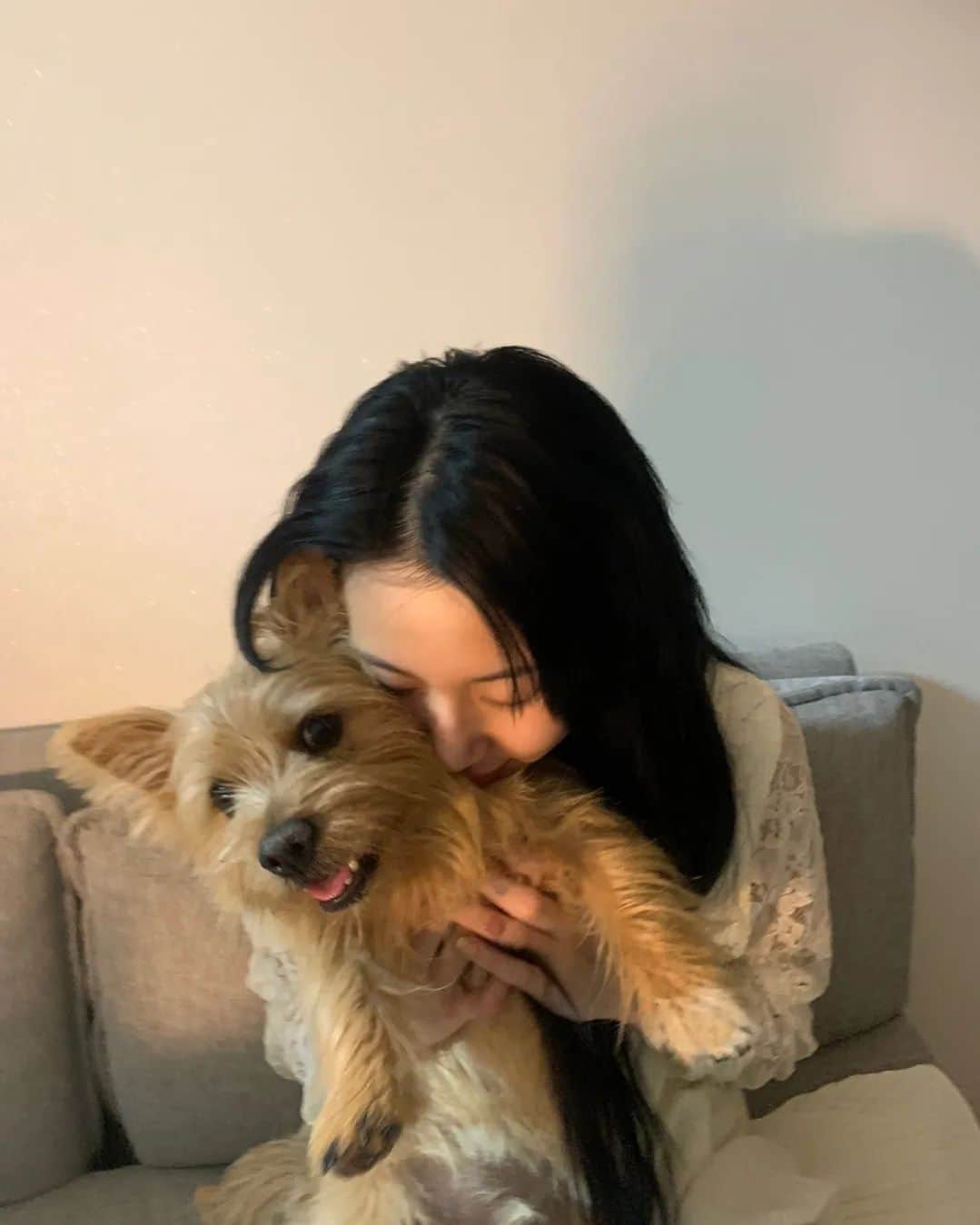 TWICEさんのインスタグラム写真 - (TWICEInstagram)「우리 챙 생일 축하한다앙🫶🫠」4月23日 21時24分 - twicetagram