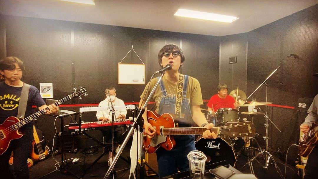 浅田信一のインスタグラム：「SMILE RH バンド楽しいね。」