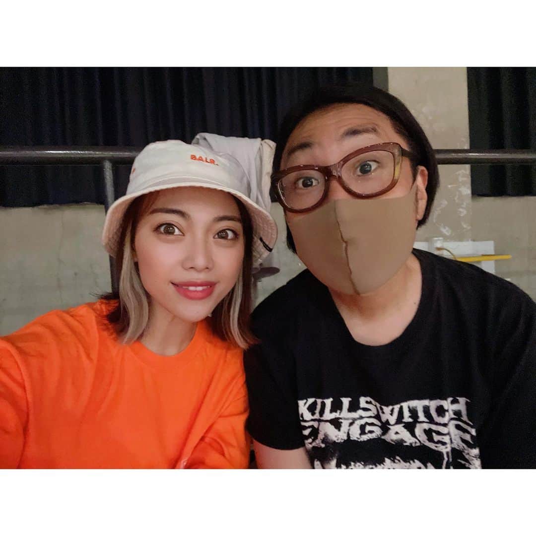 石川あんなさんのインスタグラム写真 - (石川あんなInstagram)「サンロッカーズ渋谷🏀  ワカメと3人で観に行ったよー！ 私は初だけど盛り上がっててめちゃ楽しかったです😚 また行きたいなー！ #サンロッカーズ渋谷 #Bリーグ #バスケ  #japanesegirl  #asiangirls #selfie #model #talent #girlsday #portrait #日本 #カメラ #モデル #followme  #fff #f4f #맞팔　#팔로우미　#인친　#网红 #回复 #加朋友」4月24日 17時40分 - anna_iskw