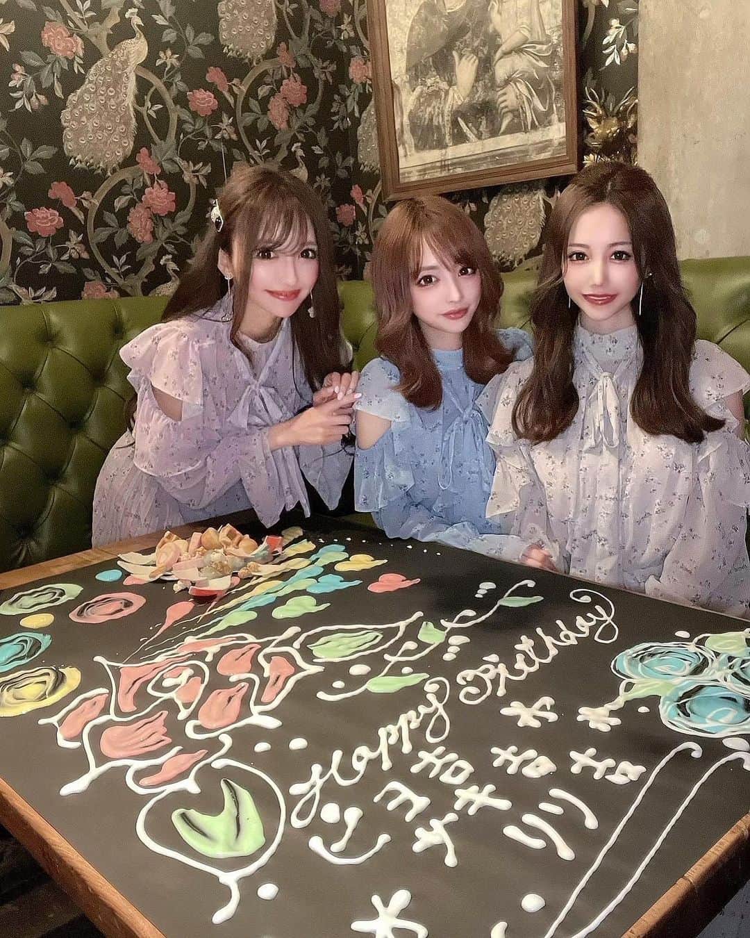 ひよこ先輩のグルメインスタ