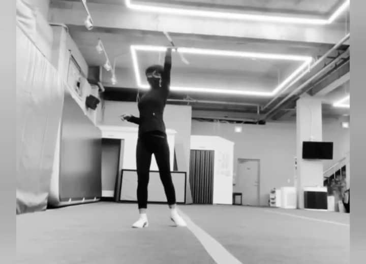 イ・ユリのインスタグラム：「#이유리#왕초보의길 🤩🤩」