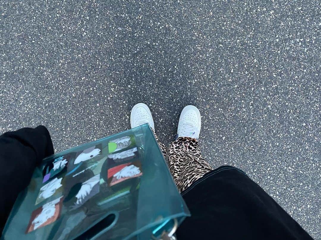 のインスタグラム：「良い週末だった。 明日からまたほどほどにやりましょ。 おやすみなさい🌙」
