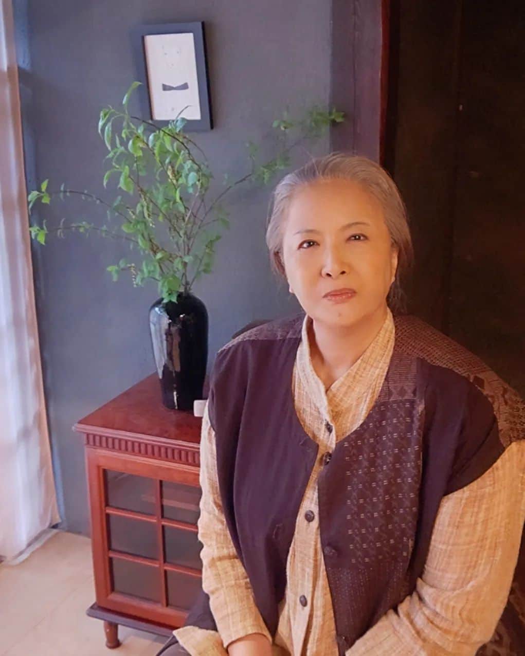 のインスタグラム：「無事に初日を終えました。  #池上季実子 #女優  #actress #映画 #岡山県 #美作市 #お婆ちゃん👵  #白髪 #初日」