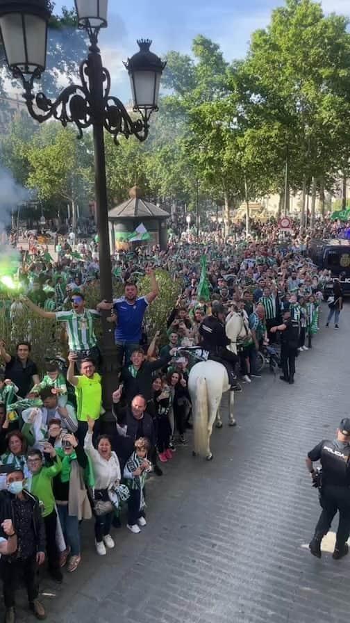 マルク・バルトラのインスタグラム：「😍💚🏆」