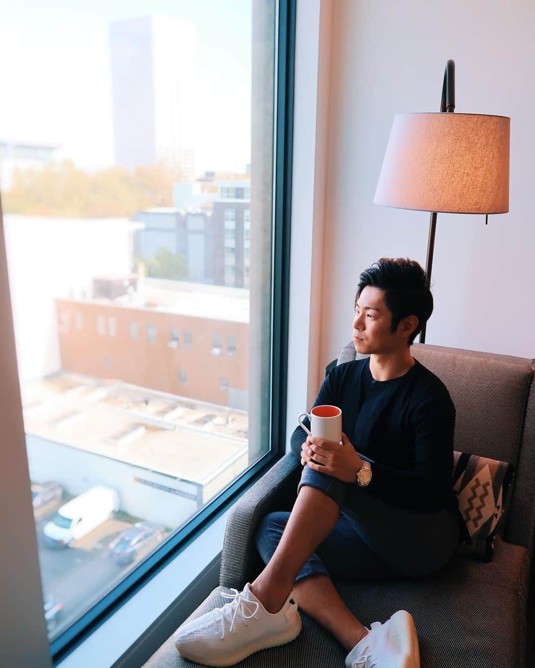 村上大介さんのインスタグラム写真 - (村上大介Instagram)「It’s already starting to feel like summer at @canopyportland !  If you’re thinking about visiting Portland this summer, checkout Canopy by Hilton Portland in the Pearl District. The central location makes it easy to walk to the local coffee shops, restaurants, nightlife, and downtown Portland! ☀️ #HiltonPartner #ad  @canopyportlandはもう夏のように感じ始めています！  今年の夏にポートランドを訪れることを考えている場合は、パール地区のキャノピーバイヒルトンポートランドをチェックしてください。 中心部にあるため、地元のコーヒーショップ、レストラン、ナイトライフ、ポートランドのダウンタウンまで徒歩で簡単に行くことができます。」4月25日 13時01分 - diceskates