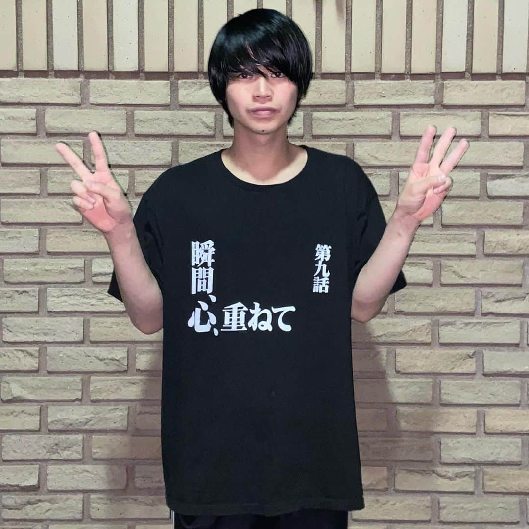 宮田秀道のインスタグラム：「23歳！  こんな僕ですが23歳も全力で楽しみます。よろしくお願いします🤜🏻😇🤛🏻  今年の誕生日は2年ぶりに緊急事態宣言が出ていない！」