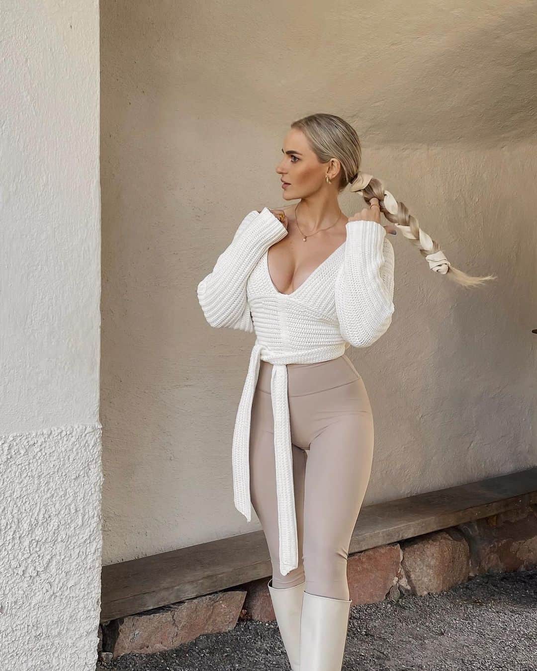 Anna Nyströmのインスタグラム：「Spring weather 🤍」