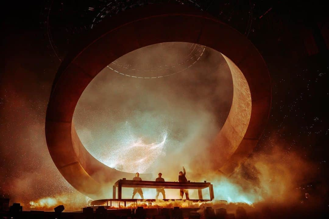 コーチェラさんのインスタグラム写真 - (コーチェラInstagram)「Full circle @swedishhousemafia  📷 @kirbygladstein @jmulka」4月25日 18時09分 - coachella