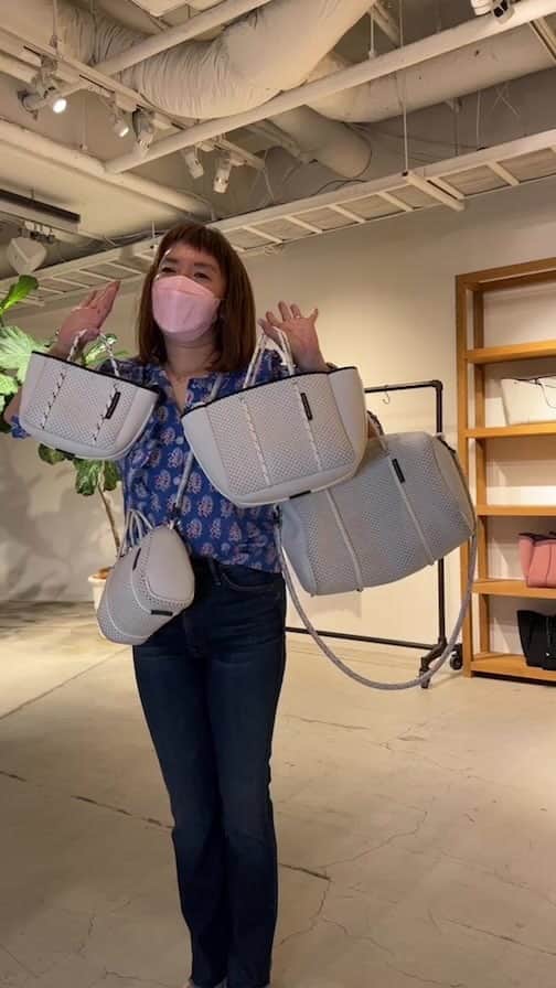 のインスタグラム：「ご視聴いただきありがとうございました✨お好みのバッグは見つかりましたか？👜  ご紹介したアイテムは、 @elleshop_jp のひとつ前のフィード投稿か、Storiesからチェックしてみてくださいね！  #stateofescape @stateofescape #ステートオブエスケープ #ステイトオブエスケープ @cozcozrin #安西こずえ さん」