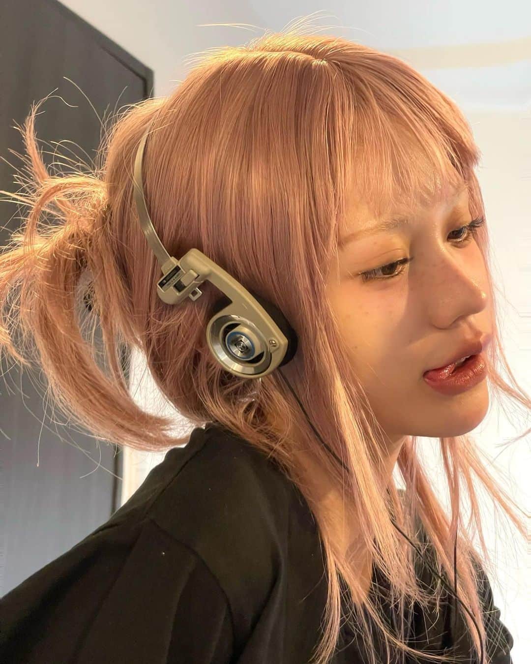 木村由佳のインスタグラム：「wig bareru ne🫣」
