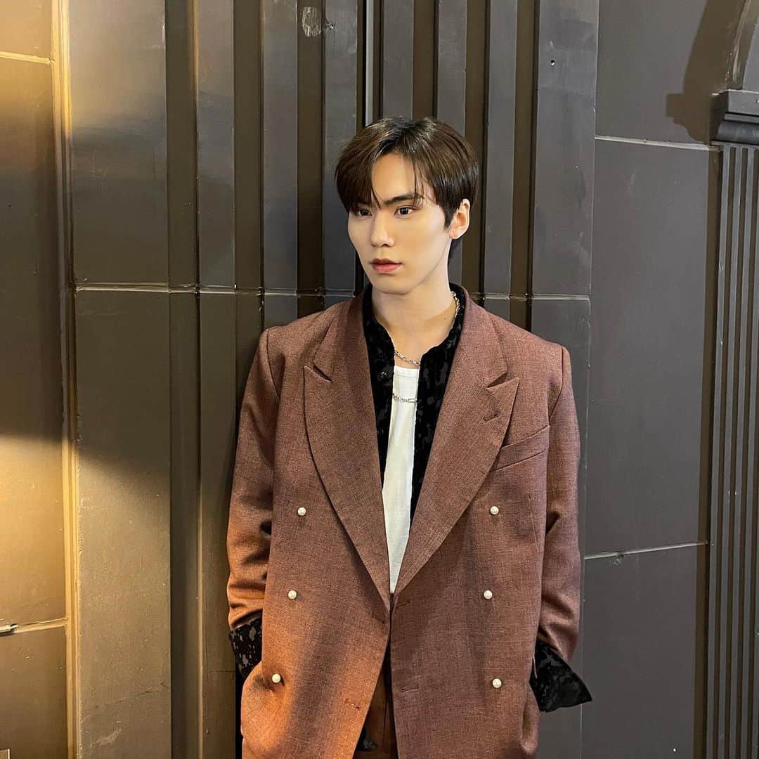ラキのインスタグラム：「📻」