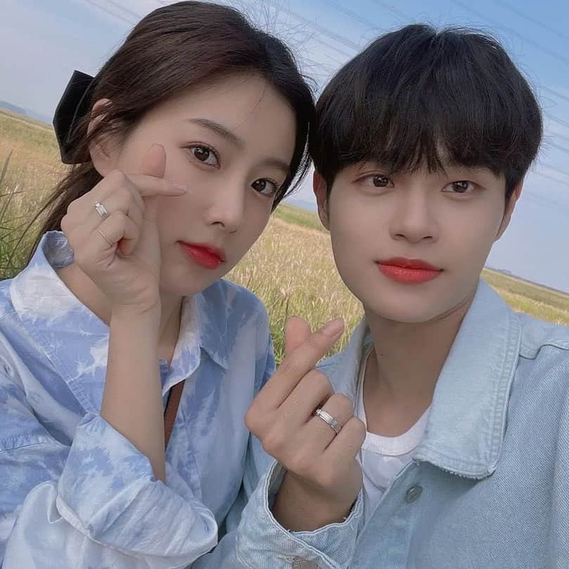 カン・ヘウォンのインスタグラム：「📸 [PHOTO] 220425 We Became a Family Instagram update 🤍」