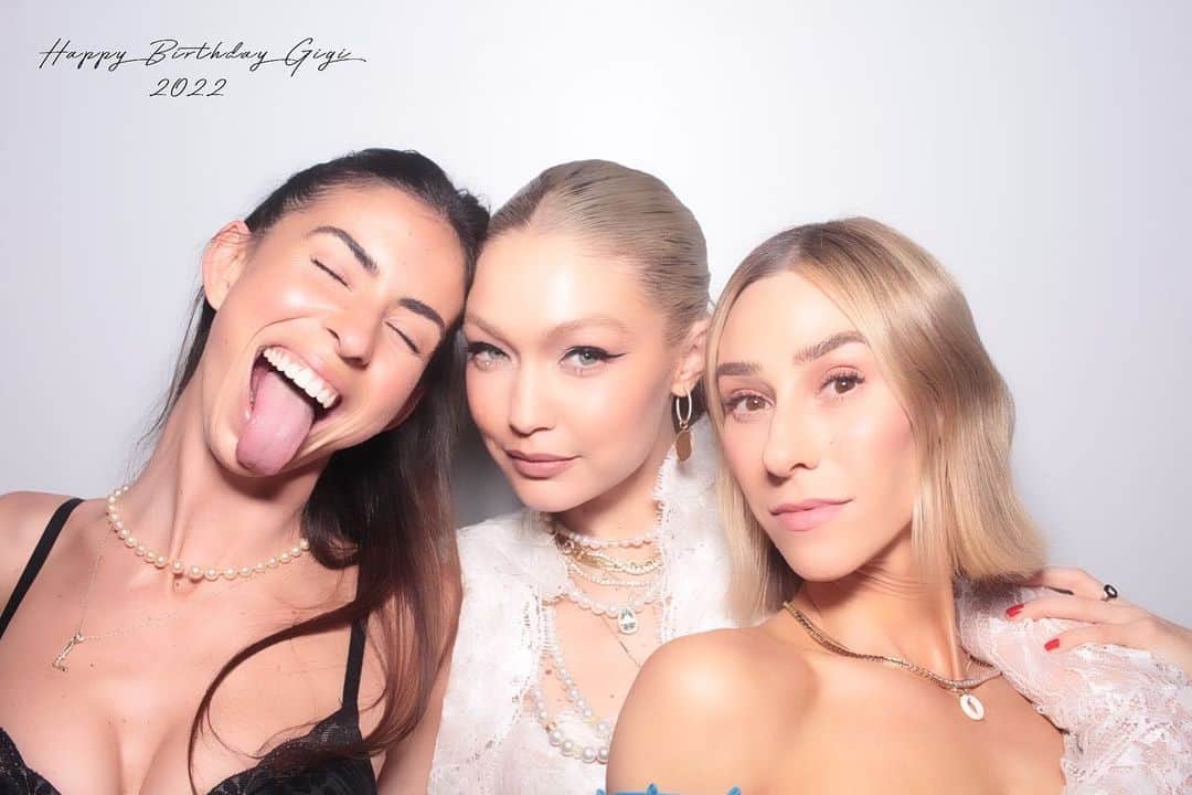 Ashley Avignoneのインスタグラム：「Happy Birthday G ❤️❤️❤️」