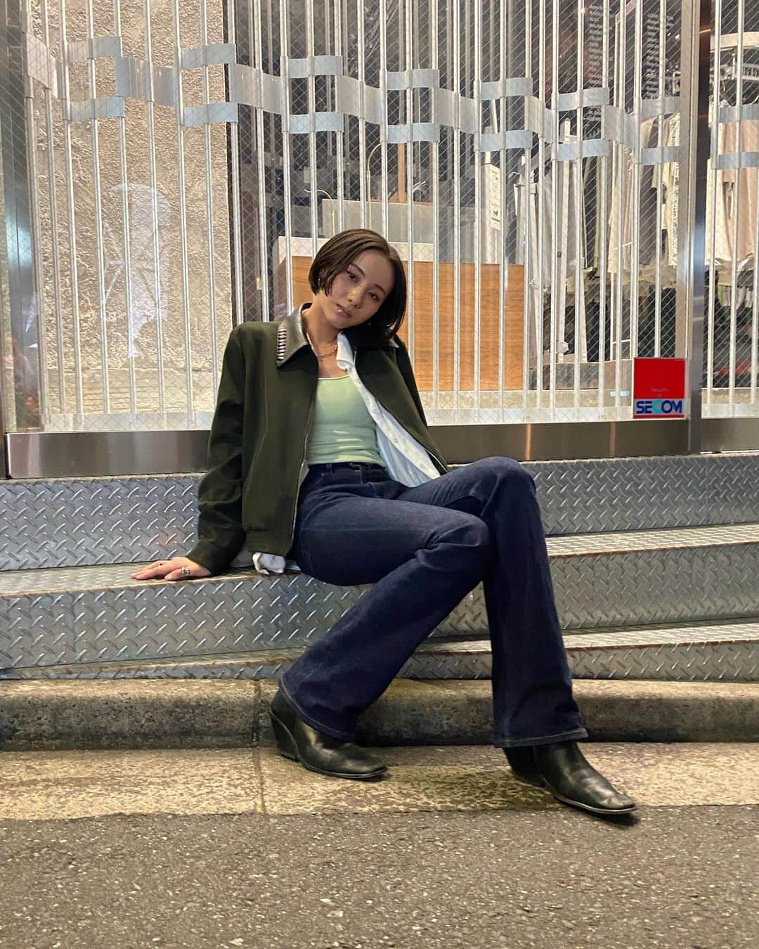 のインスタグラム：「🥹」