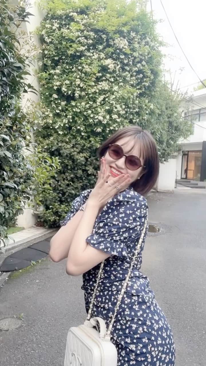 のインスタグラム：「ワイン飲んでほろ酔い🍷🍾 楽しそうなほたです🥺🤣笑」