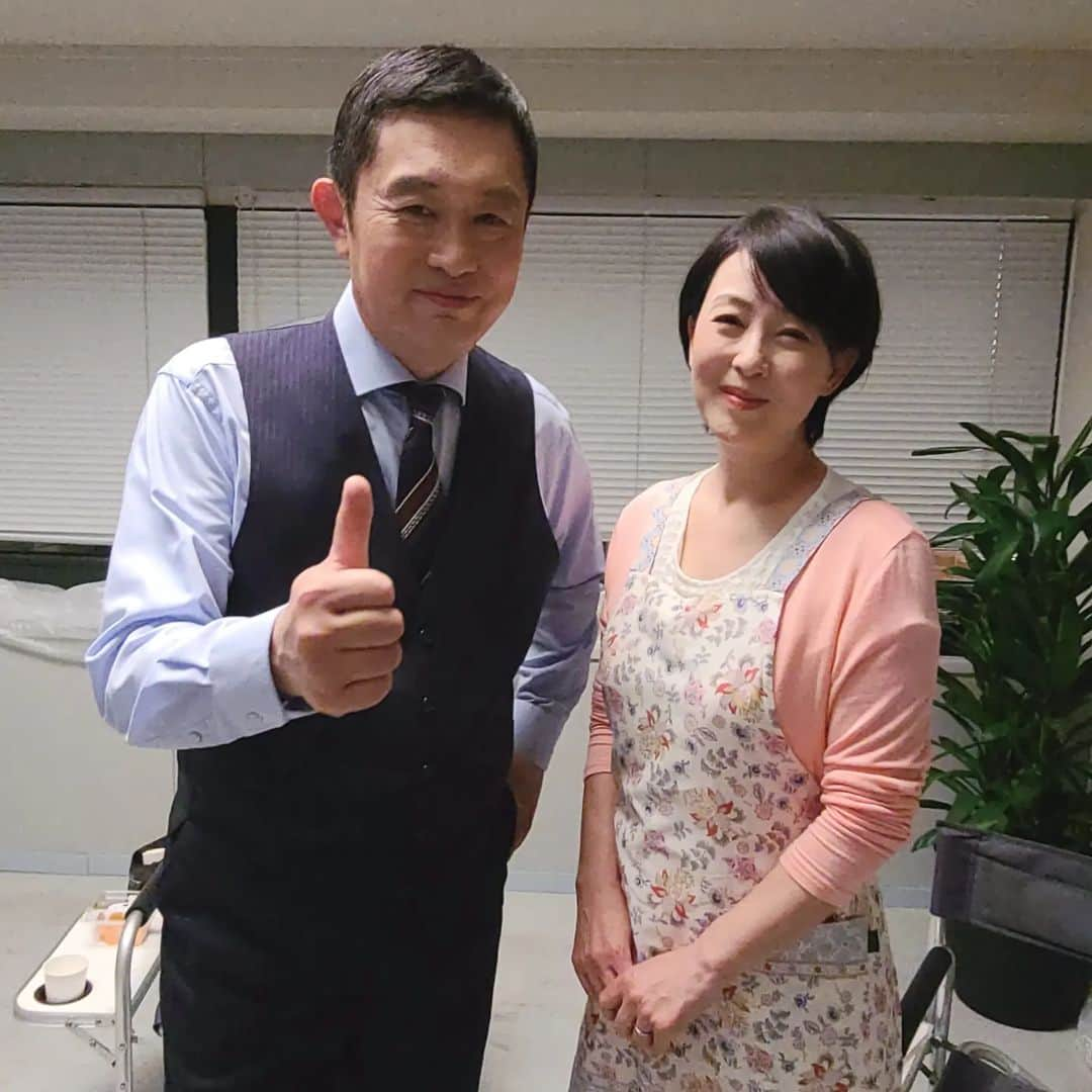 床嶋佳子さんのインスタグラム写真 - (床嶋佳子Instagram)「こんにちは✨😃❗ 本日は朝から内藤剛志さんとご一緒していま～す‼️😆✌ 勿論ビビと🐱💓あずき🐱💓とも一緒で～す‼️❤❤❤ #捜査一課長  #内藤剛志　さん #ビビ　さん #あずき　さん #床嶋佳子」4月26日 12時56分 - yoshiko.tokoshima