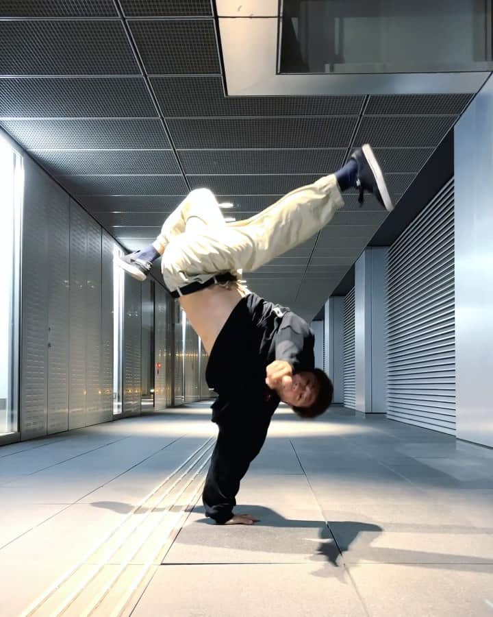 ASHITAKAのインスタグラム