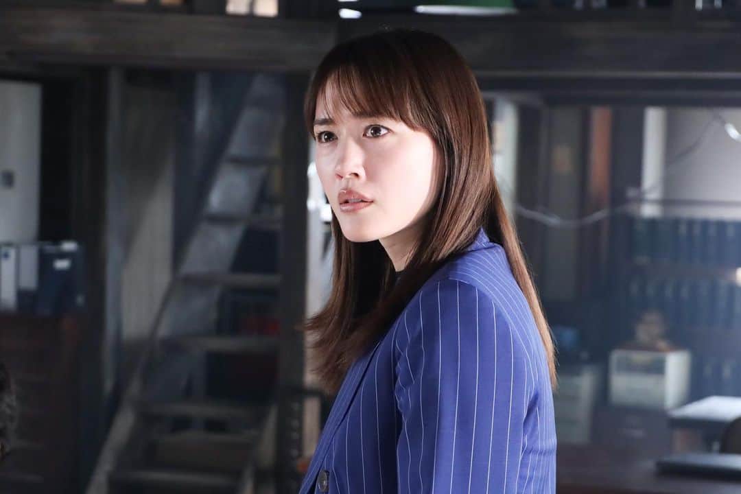 綾瀬はるかファンのインスタグラム：「. #元彼の遺言状 第7話 #月9  フジテレビで毎週月曜夜9時放送!!  @motokare_cx_  . . . #綾瀬はるか #ayaseharuka #harukaayase」