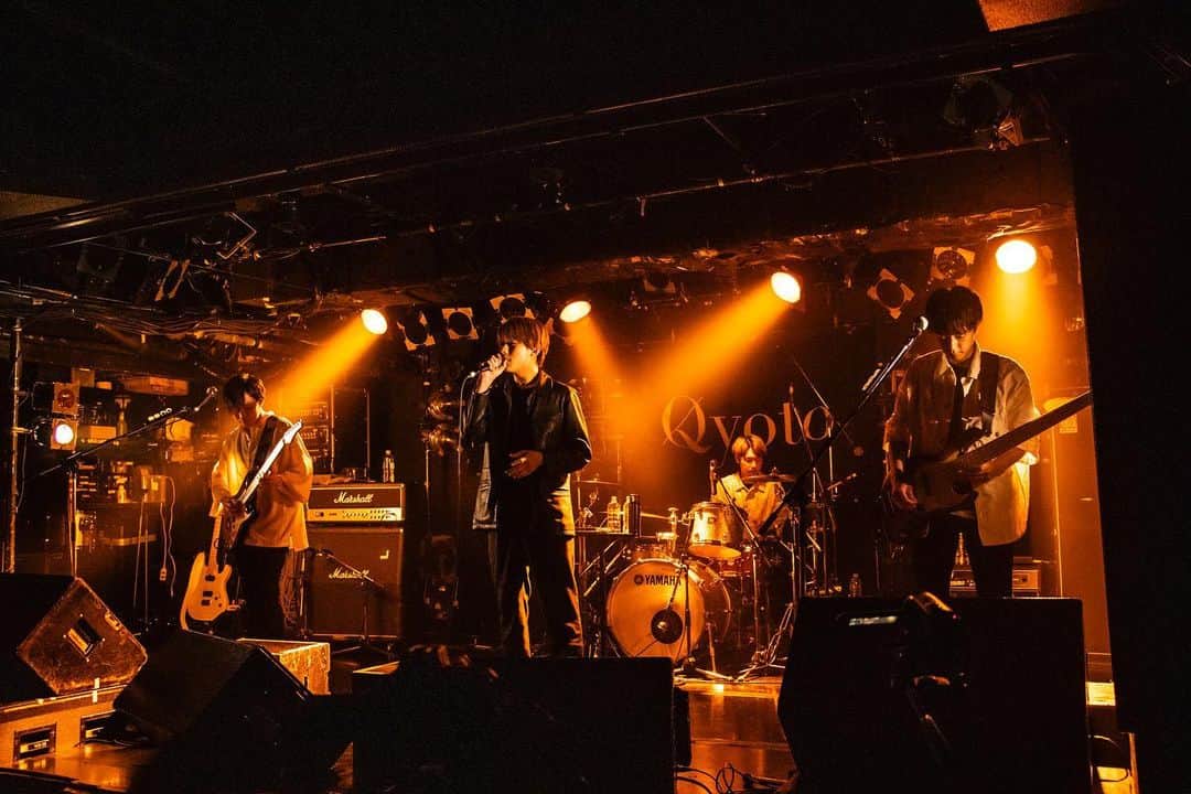 Qyoto【公式】さんのインスタグラム写真 - (Qyoto【公式】Instagram)「ONEMAN SHOW at KYOTO 2022 #Qyoto #live  #livephoto  #京都MOJO」5月25日 20時05分 - qyotoofficial