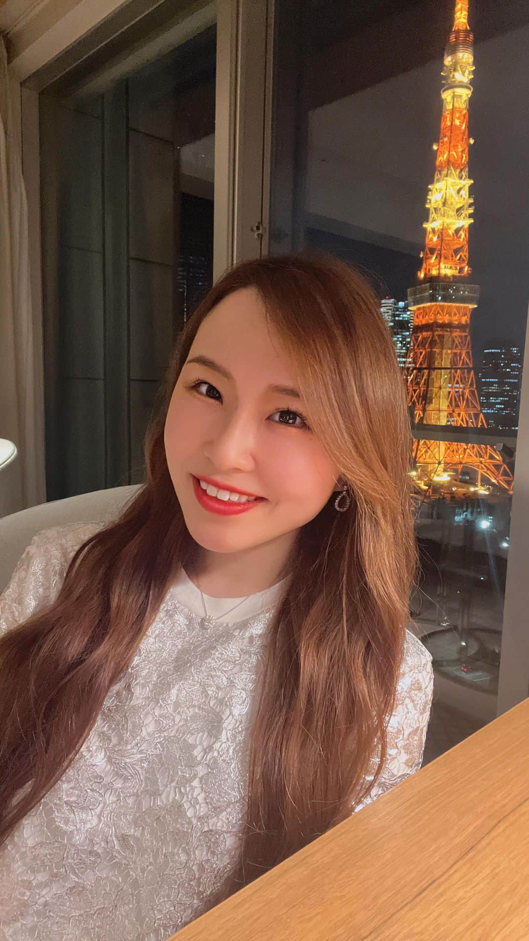 カリスマゆきちゃんのインスタグラム：「2022/05/25 インスタライブ❤︎」