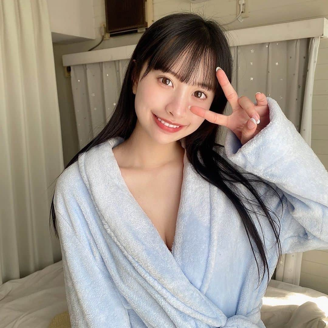 藤川らるむさんのインスタグラム写真 - (藤川らるむInstagram)「来週月曜日 5/23日 #ヤンマガ さんで 巻末を飾らせていただいてます👶🏻💭❤️  古民家で、自然体な私を 絶対に絶対に！！みてほしいです！！🥺  #ヤングマガジン #藤川らるむ」5月21日 20時13分 - ralumu_00