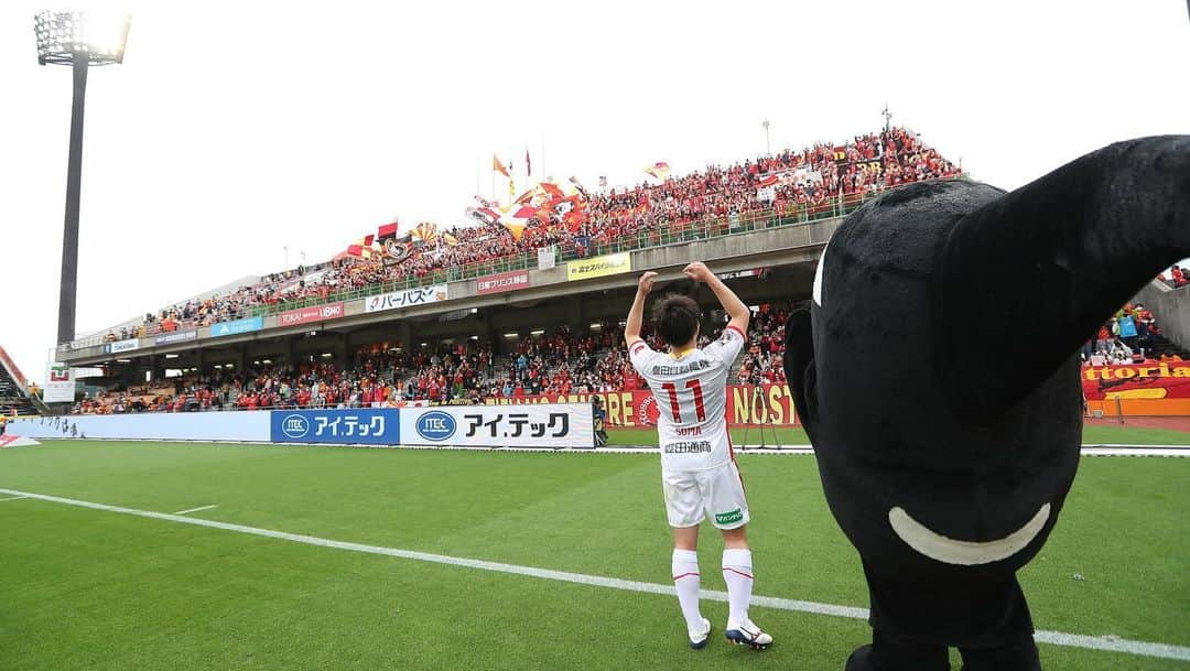 相馬勇紀さんのインスタグラム写真 - (相馬勇紀Instagram)「今シーズン初ゴール⚽️🥅 お待たせしました😂 連勝最高！続けていこう🙋‍♂️ #grampus #相馬勇紀」5月21日 23時04分 - soma_47_official