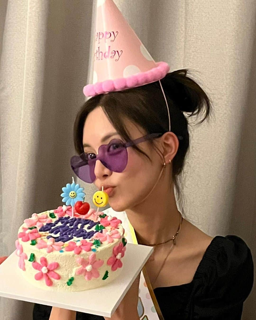 チュ・セビョクさんのインスタグラム写真 - (チュ・セビョクInstagram)「내 생일 야호❤️‍🔥」5月21日 23時18分 - joosaebyeok