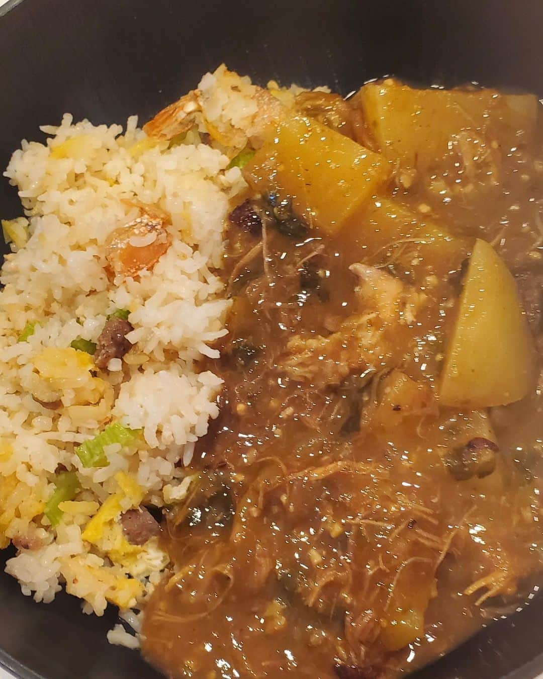 桃井かおりさんのインスタグラム写真 - (桃井かおりInstagram)「ローストダックが結構残ってたので、カレー🤪ダックだと又ひと味違うね?🙄 #かおり飯」5月22日 8時30分 - kaori_momoi