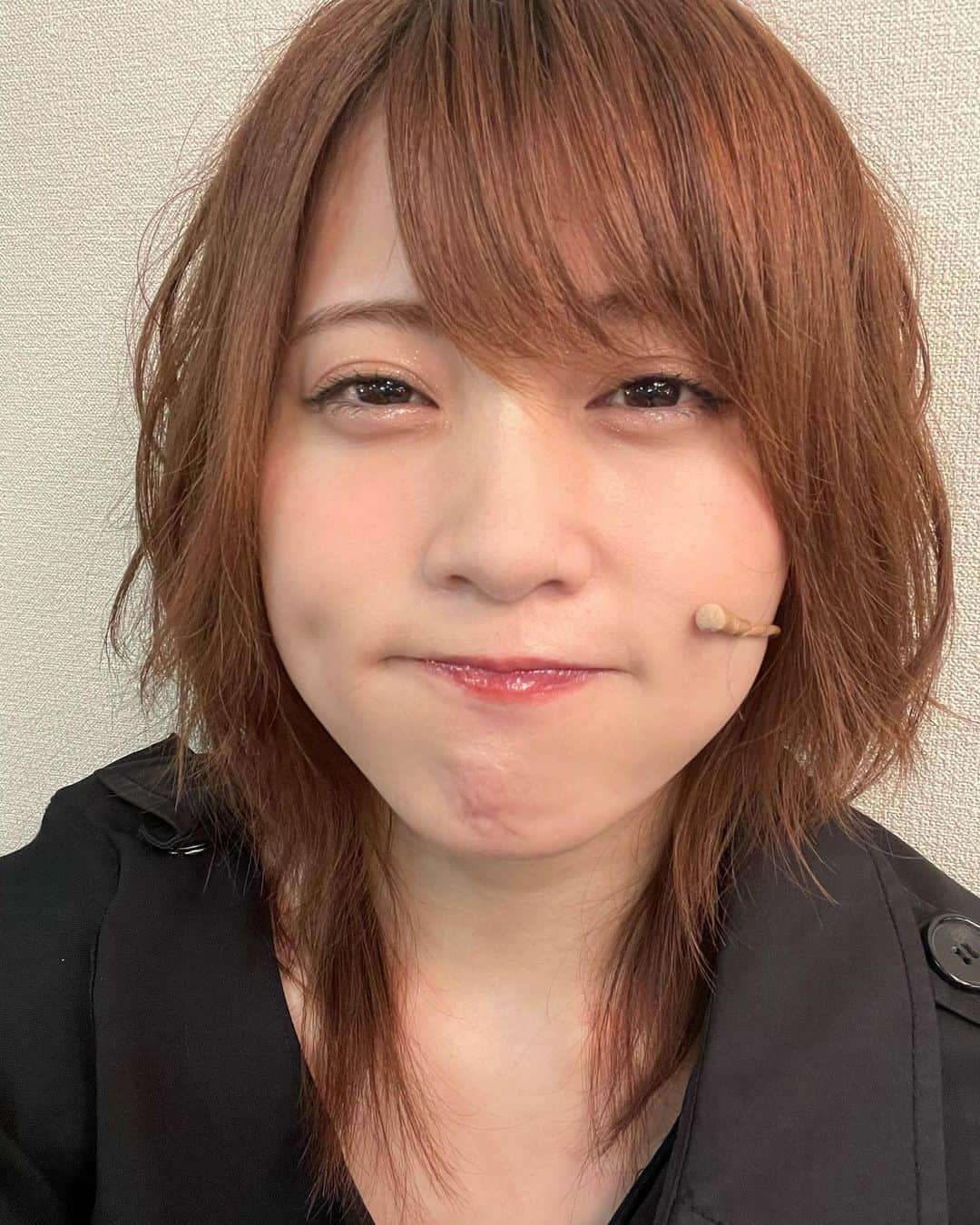 岡部麟さんのインスタグラム写真 - (岡部麟Instagram)「#KISS8 #akb48 #team8   千秋楽〜！ 最後の黒衣装もカッコよくて好き！」5月22日 19時55分 - beristagram_1107