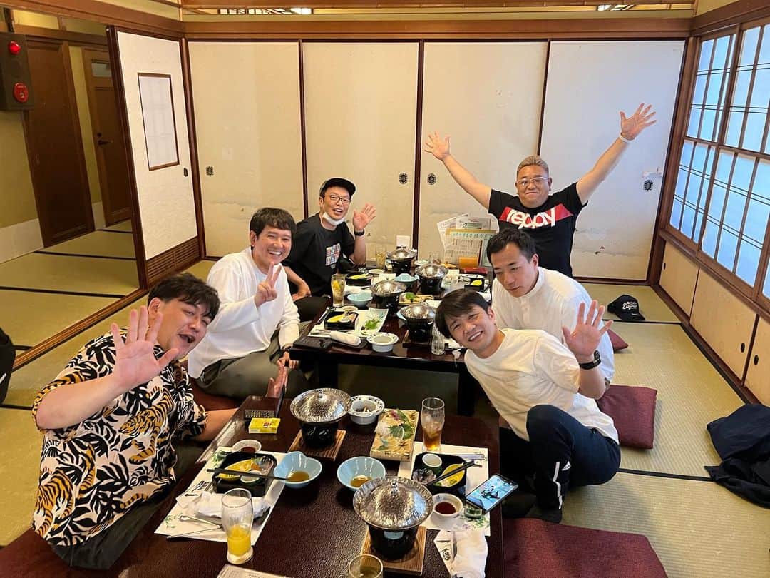 中川家のインスタグラム：「漫才サミットin名古屋ー！」