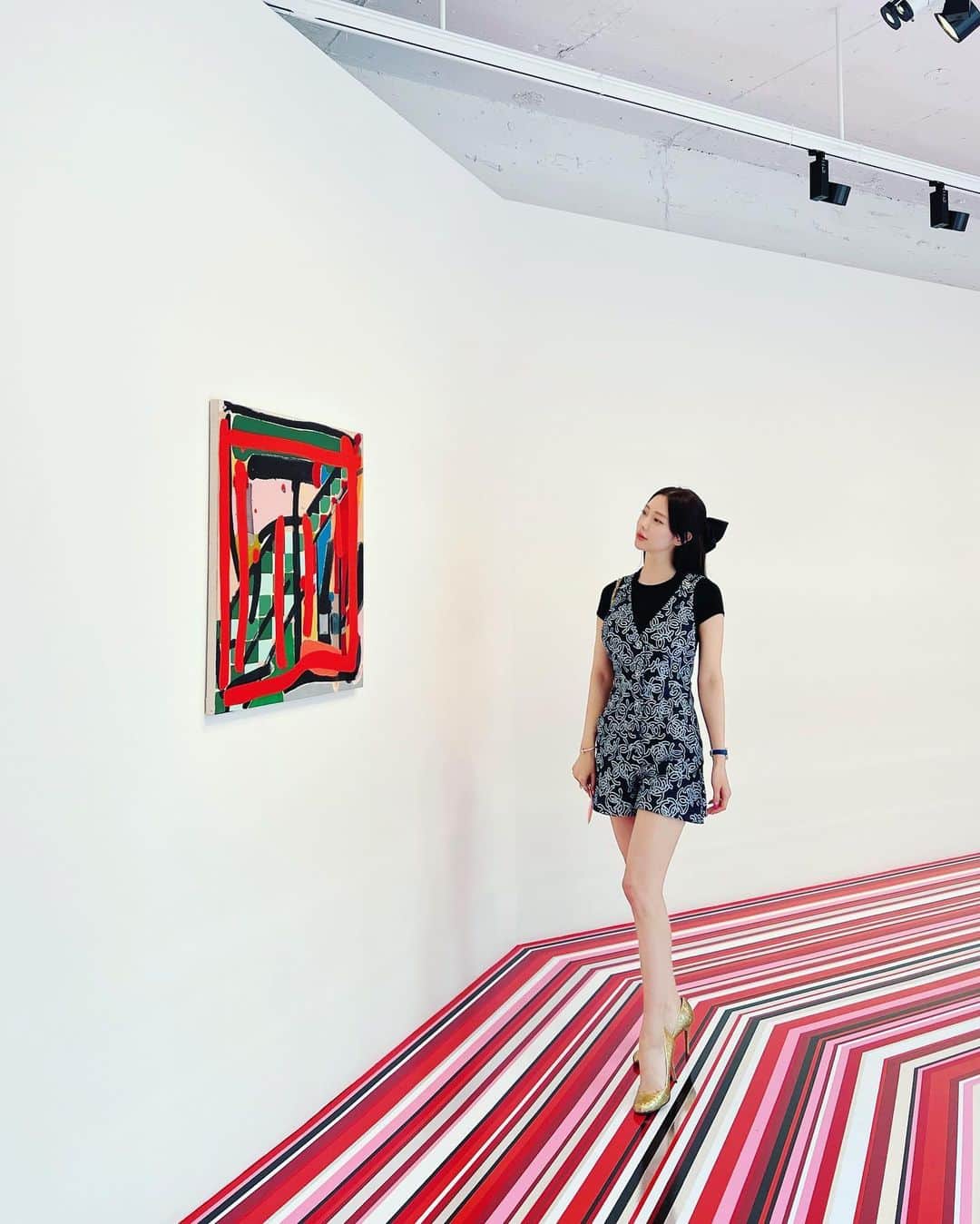 クララのインスタグラム：「18 May - 18 June 2022 @gallerybaton」