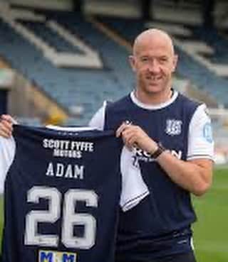 チャーリー・アダムさんのインスタグラム写真 - (チャーリー・アダムInstagram)「It was always my dream to play for my home town club, and the last two years at Dundee FC have been really special for me and my family.   To captain the club, and lead the team to promotion is something I’ll always treasure and one of the highlights of my career.   The supporters have been nothing short of incredible to me – I’ll never forget how you’ve all treated me in the last two years.   All that said, after talks with the directors about their future plans, I’ve decided to leave the club at the end of my contract this summer.  I wish everyone at Dens Park all the best in leading Dundee back to the Premiership next season.   As for my future, I’m looking forward to a new challenge which I’ll consider over the next few weeks.  Dundee it’s been a pleasure.  Charlie」5月22日 20時57分 - charlie26adam