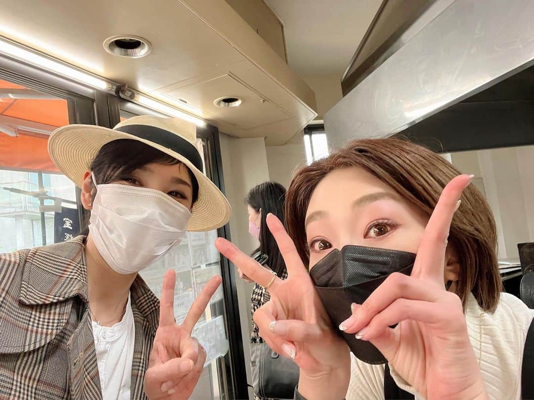 黒木瞳のインスタグラム：「♡♡ ⁡ ⁡ 大好きな黄金家さんのマヨ煎買いました〜ふふ！ さゆちゃん、またまたありがとう〜♥️ ⁡」