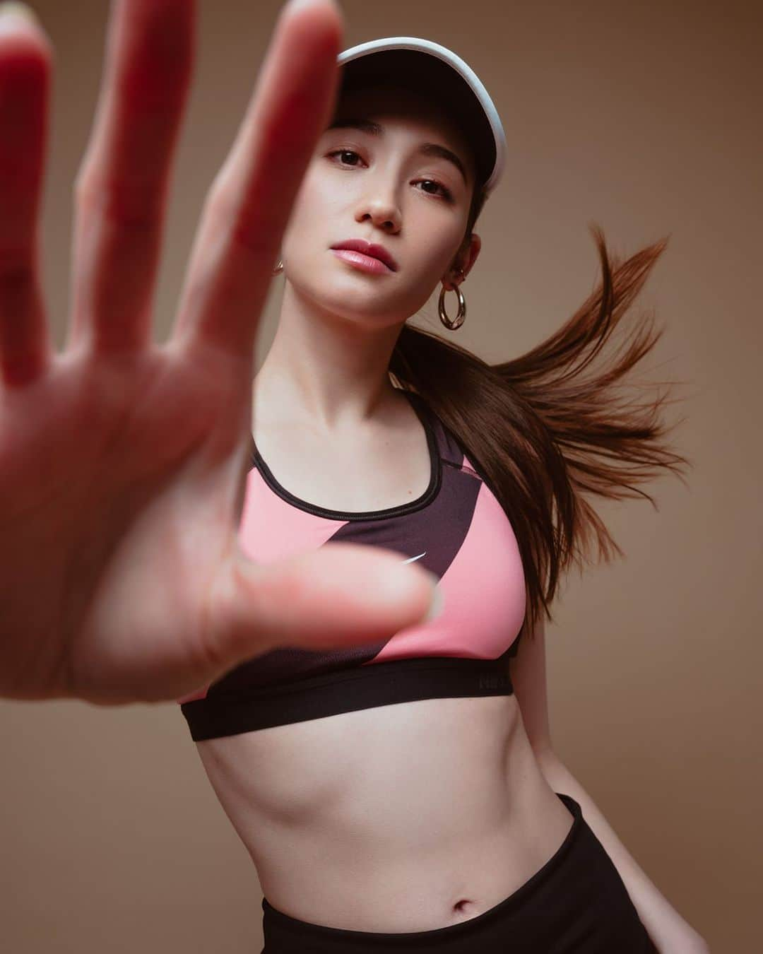 吉野マリアさんのインスタグラム写真 - (吉野マリアInstagram)「. ✋🔥🔥🔥 . . #nike #nikesportswear #fit #sports #sportswear #model #testshoot #mestiça #ナイキ #スポーツウェア」5月22日 20時59分 - maria.919