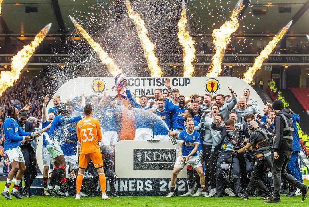 のインスタグラム：「🏆🇬🇧」