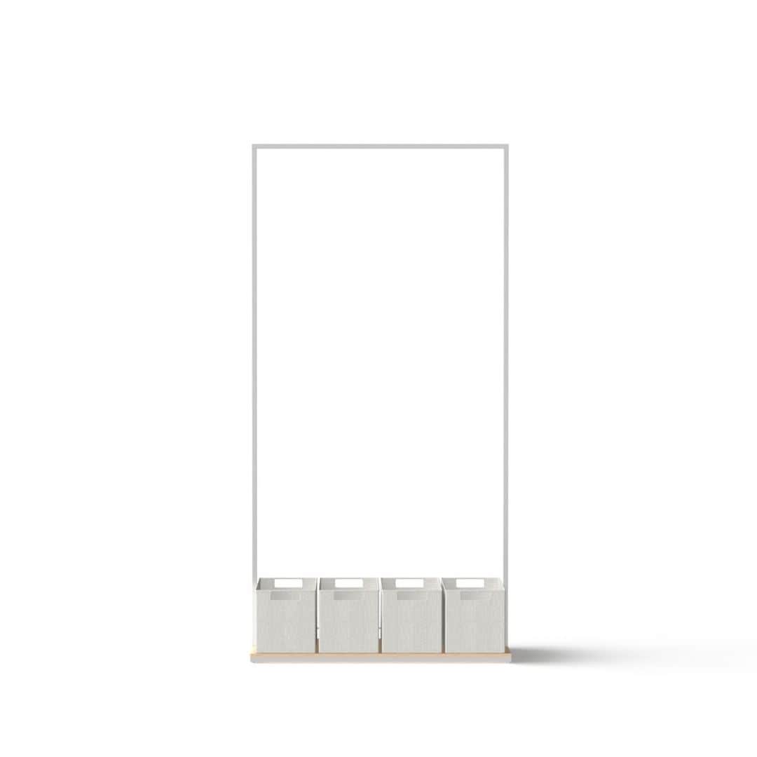 のインスタグラム：「French Minimalフレンチミニマルコレクション . 株式会社 共臨社 . ニトリビジネスでのオフィス空間デザインそのこだわりは軽やかでクールで無機質なミニマル空間を作ること、フリーアドレスで仕事ができる創造的な空間デザイン。それは雑音のないクワイエットな空間にある事で自分たちの表現したい創造的な音がよく聞こえ始めるというミニマル環境の提供をコンセプトとしています。北欧ブームのインテリアトレンドがいまはパリに移りモード系のニュアンスのある塩系インテリアと言われる生活感のない空間デザインがZ代の若者たちの間でも人気となりつつあります。 . ＃ニトリ＃ニトリビジネス＃ホワイトボード＃コートハンガー＃モニタースタンド＃オフィス家具＃オフィスファニチャー＃フリーアドレス＃プロダクトデザイン＃インテリアブランド＃ミニマル＃シンプル」