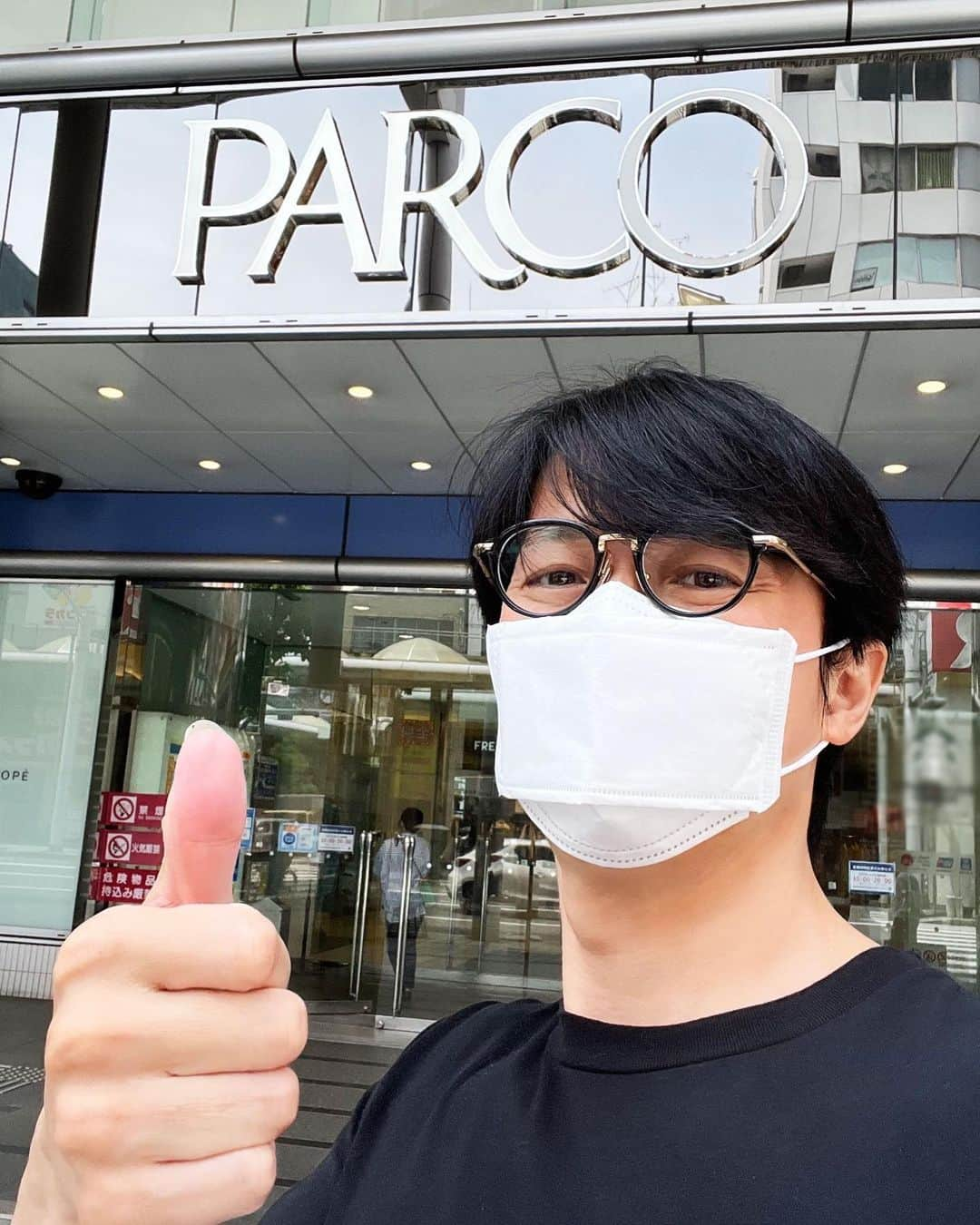 福山雅治さんのインスタグラム写真 - (福山雅治Instagram)「PARCO様、いつもお世話になっております。福山屋POPUP STOREは広島PARCOにて5月24日まで開催中。福  #広島PARCO #福山屋 #福山雅治 #WBT2021_2022 #BROS1991」5月23日 18時12分 - masaharu_fukuyama_official