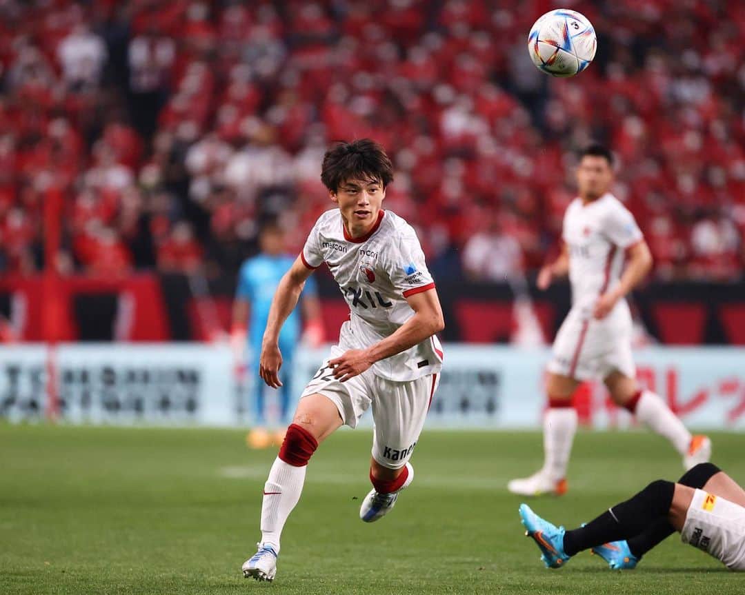 常本佳吾のインスタグラム：「2022.5.21 vs浦和レッズ 1-1  勝ち試合にできる力をつける。 沢山の応援ありがとうございました。  #Ｊリーグ #鹿島アントラーズ #常本佳吾」