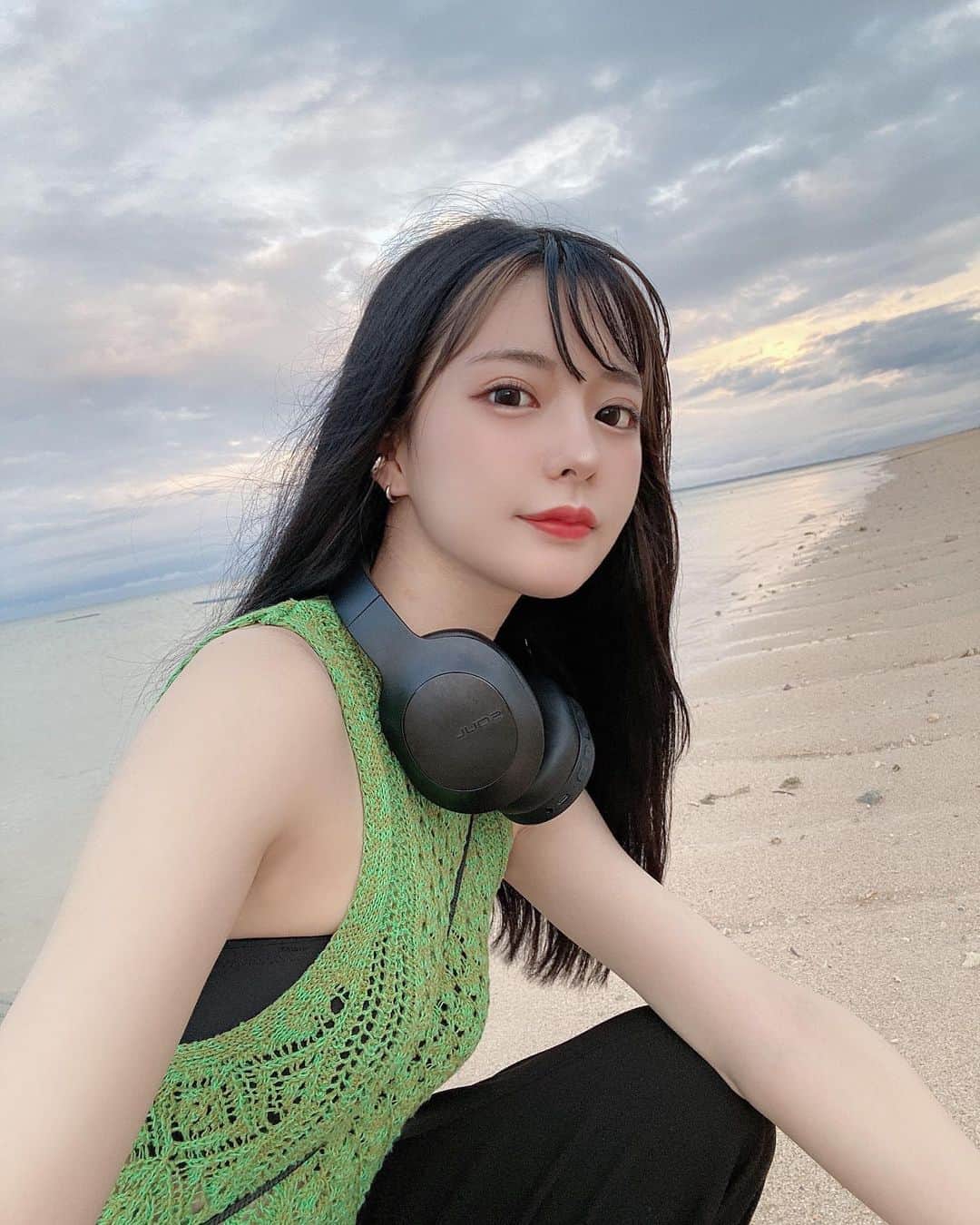 sarimaru(国木田さりまる)のインスタグラム：「初離島🌺 雨予報だったのに一瞬晴れて嬉しかった🥲」