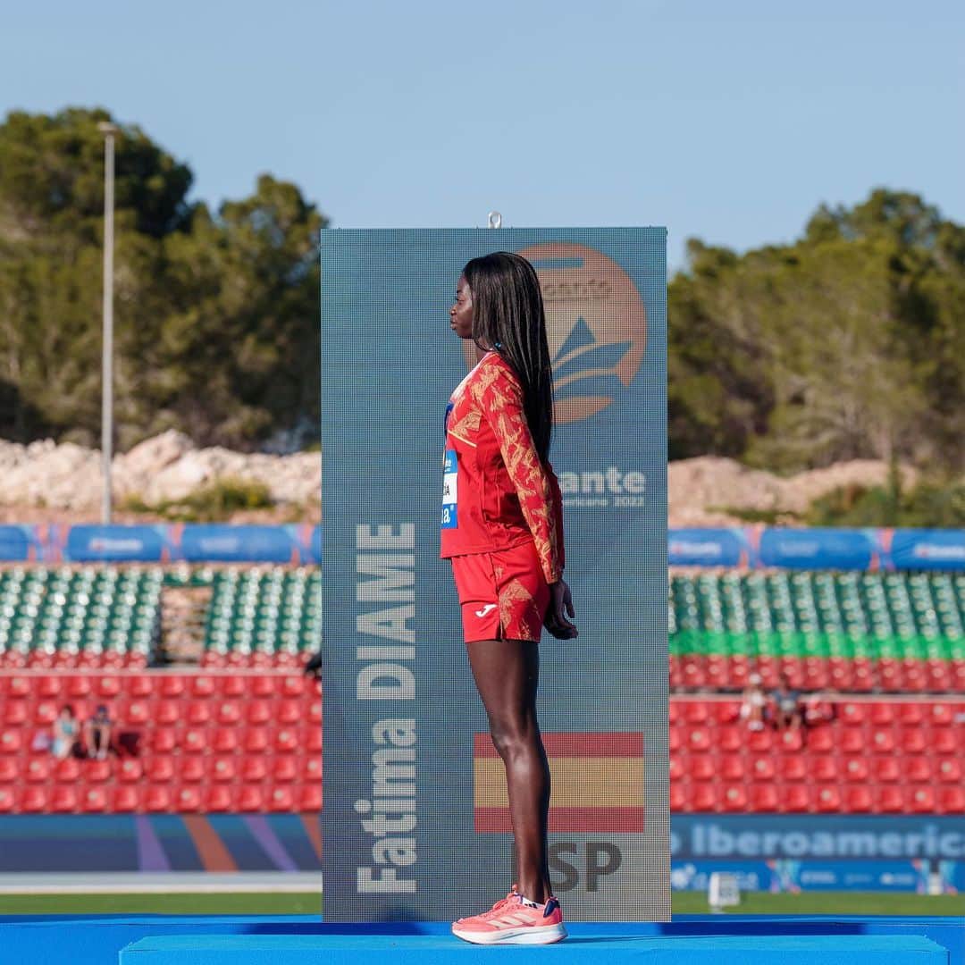 Fatima Diameさんのインスタグラム写真 - (Fatima DiameInstagram)「CAMPEONA IBEROAMERICANA 🥇🇪🇸   Mucho que mejorar pero vamos por el buen camino. Continuamos… 🥰🥰 #TEAMPEDROSO  📸: @sportmedia.es」5月24日 4時06分 - fatimadiame