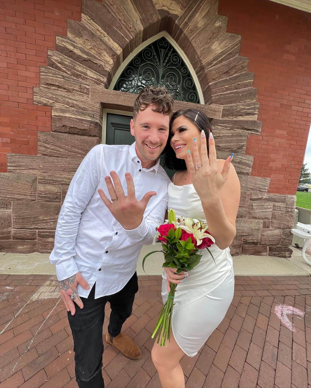 ガブ・バーハムのインスタグラム：「Dang. This is crazy to say but @kristinsmetanko is officially my WIFE!!!   Now, time to prepare my body for Puerto Rico w/ some of our favorite people on the planet! 🤵🏻👰‍♀️🍾🥂🎉 #lfg」