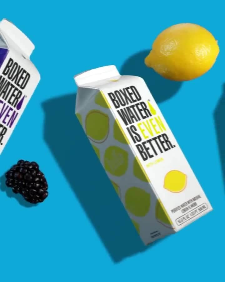 BoxedWaterのインスタグラム：「Your new summer lineup… FRUIT FLAVORS 👏  💧 Lemon 💧 Blackberry 💧 Grapefruit 💧 Cucumber  Available NOW! Link in bio to shop. 😋」