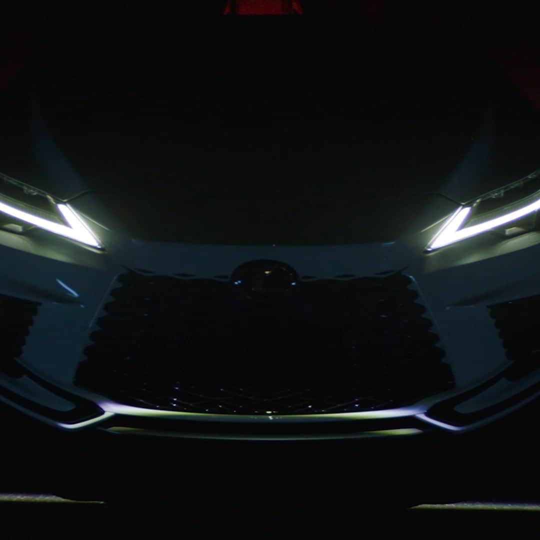 LEXUS / レクサスのインスタグラム：「【The all-new Lexus RX】  Blurring the line between today and tomorrow.  #Lexus #LexusRX #ExperienceAmazing」