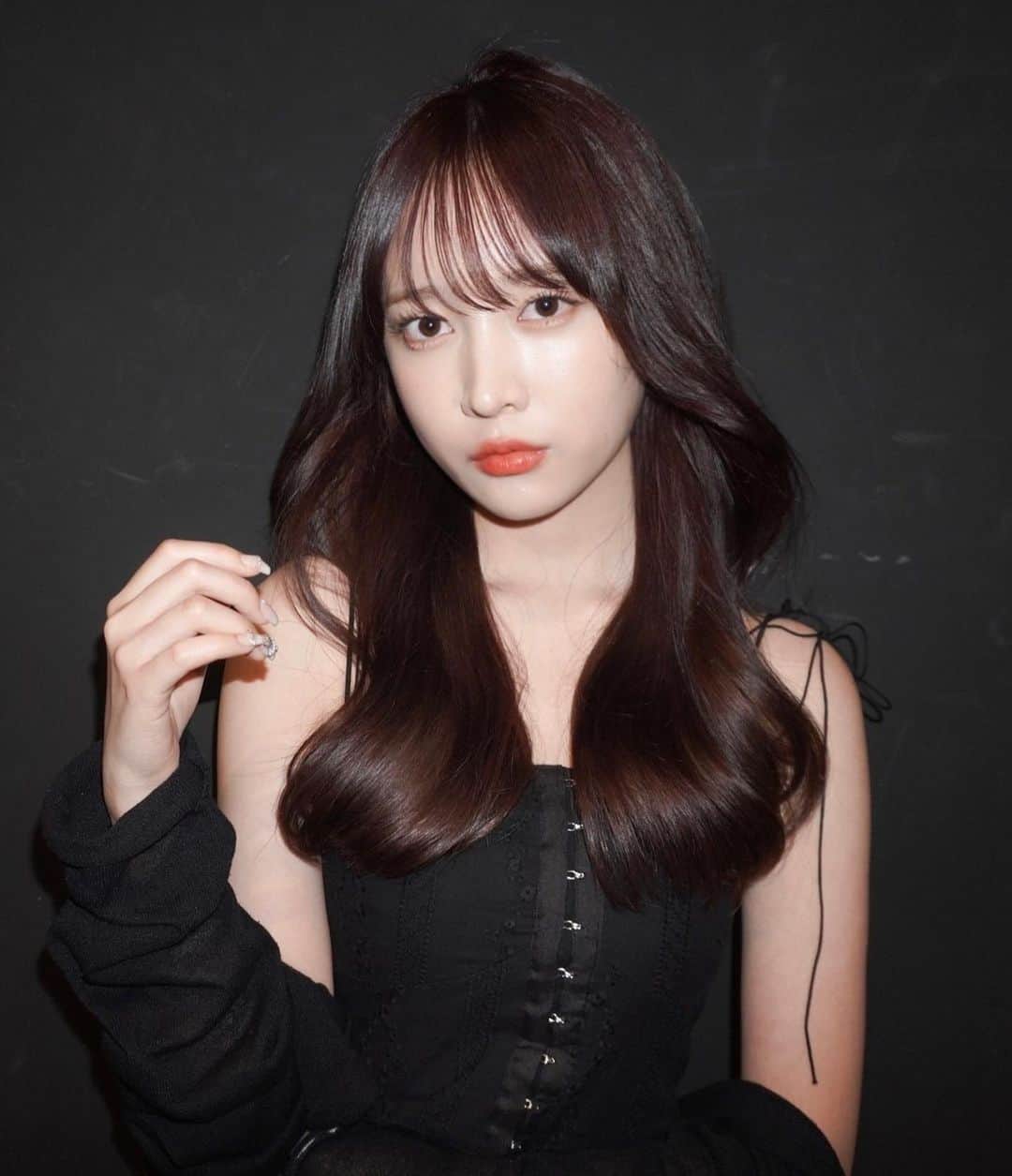 のインスタグラム：「🖤」