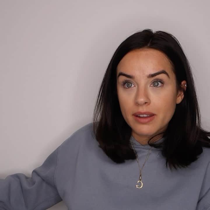 ジョージア・メイ・フットのインスタグラム：「Day in the life of an actor. Trying to do a self tape. The frustration is real.   Thanks @krisevansmusic for always reading in with me. But also no thanks 😂  #actor #selftape #selftapefail」