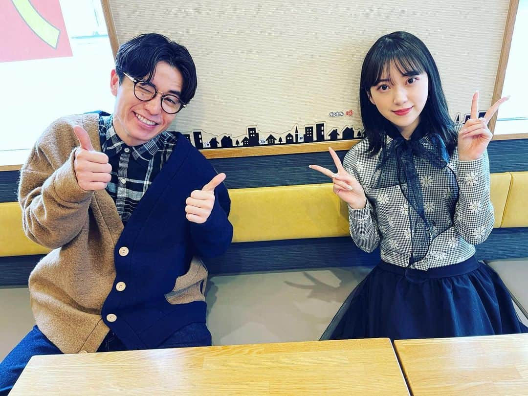 藤森慎吾さんのインスタグラム写真 - (藤森慎吾Instagram)「堀ちゃん可愛いー！！！ #坂上指原のつぶれない店  今夜！！」5月1日 15時23分 - fujimori_shingo0317