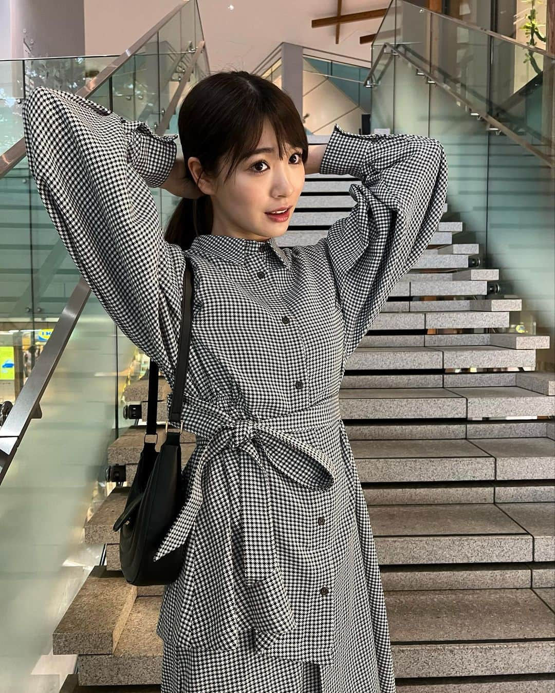 中川紅葉さんのインスタグラム写真 - (中川紅葉Instagram)「前髪伸びてきた💆🏻‍♀️ デザイン変わってるシャツワンピ〜おかわ！  op #cislys」5月1日 21時48分 - kureha_nakagawa