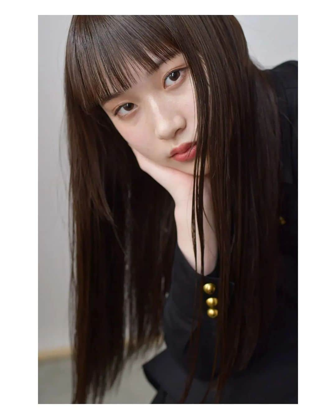 クマモトタツヤさんのインスタグラム写真 - (クマモトタツヤInstagram)「. #ほしなめいく  Make up / HOSHINA (switch) Hair color-styling / HOSHINA (switch) Hair cut / AKO MATSUMOTO (switch) Guest / MANAMI (switch guest 2nd year) Photo / T.KUMAMOTO (switch)  #kumaxGIRLS #福岡のスイッチで髪切る女の子 #kumaxMANAMIi #クマナリ #photobykumamoto」5月1日 21時54分 - tatsuya_kumamoto