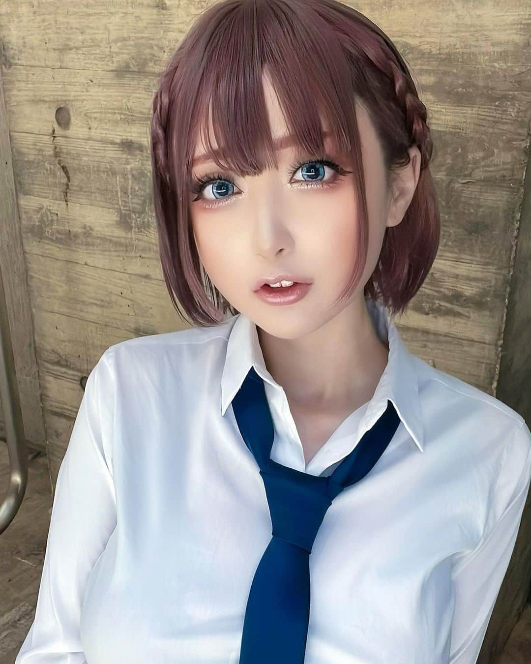 のインスタグラム：「♡♡♡月曜日のたわわ♡♡♡ ♡♡♡アイちゃん♡♡♡  #コスプレ #コスプレ女子  #月曜日のたわわ #tawawaonmonday  #getsuyoubinotawawa  #cosplay #cosplaygirl  #cosplayphotography  #cosplayphoto  #アニメたわわ  #アニメたわわ2  #アイちゃん #制服女子  #制服 #制服コーデ  #アニメコスプレ  #コスプレイヤー  #コスプレイヤーカモミール  #初だし #頑張った #cosplaygirls」